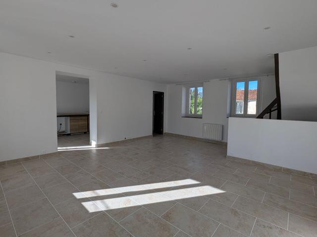 Appartement location à Provins, Beton-bazoches