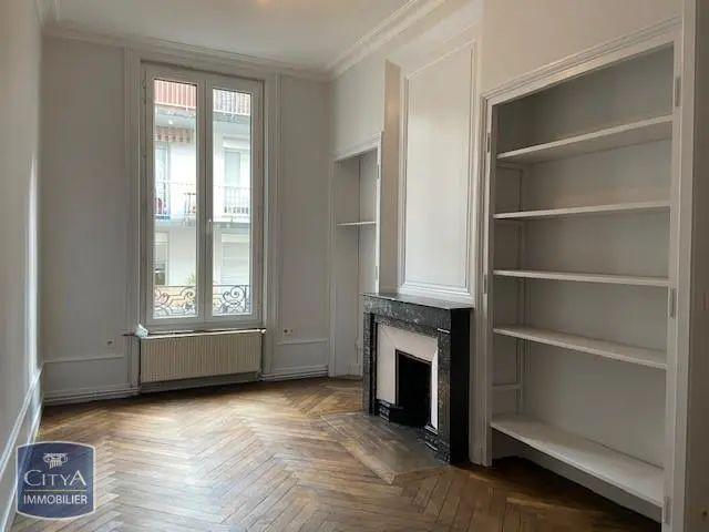 Appartement location à Saint-Étienne, Saint-etienne