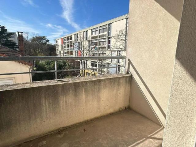 Appartement location à Nîmes, Bagnols-sur-cèze