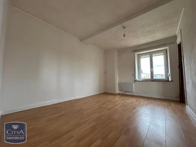 Appartement location à Quartier St-Laurent du Jura, Mouzon