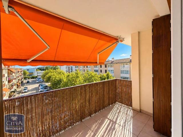 Appartement location à Le Pilon Blanc, Salon-de-Provence