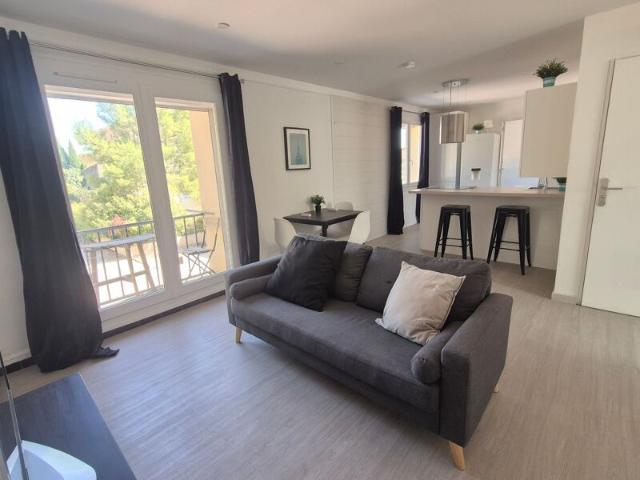 Appartement location à Les Blazots, Salon-de-Provence