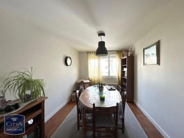 Appartement location à Gimeaux, Puy-de-Dôme