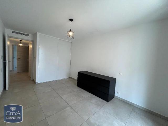 Appartement location à Arrondissement de Draguignan, Saint-raphaël