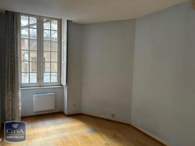 Appartement location à Rive Gauche, Tournus