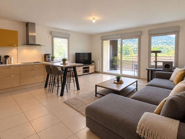 Appartement location à Saint-Julien-en-Genevois, Cranves-sales