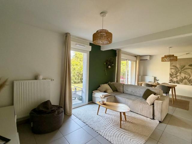 Appartement location à Bergerac, Faux