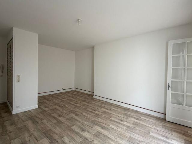 Appartement location à La Ville en Bois, La Rochelle