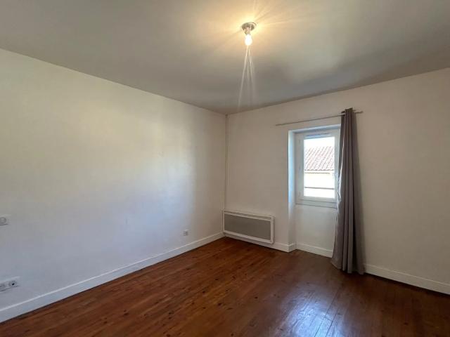 Appartement location à Mousdayre, Saint-Loubouer
