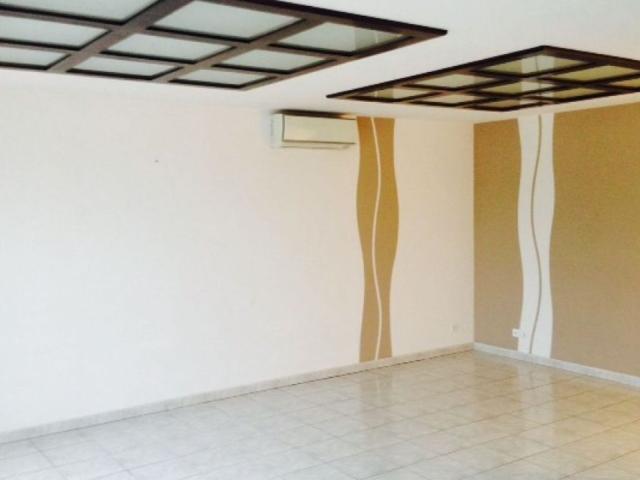 Appartement location à Saint-Jean, La Roquette-sur-Siagne