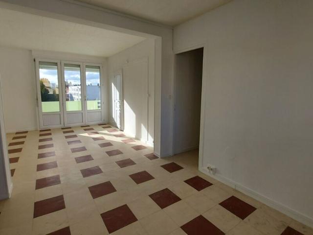 Appartement location à Saint-Quentin, Saint-quentin