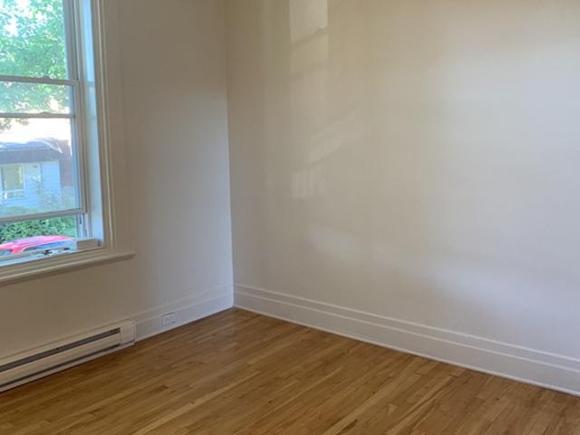 Apartment for rent in St. Leonard's, Quebec