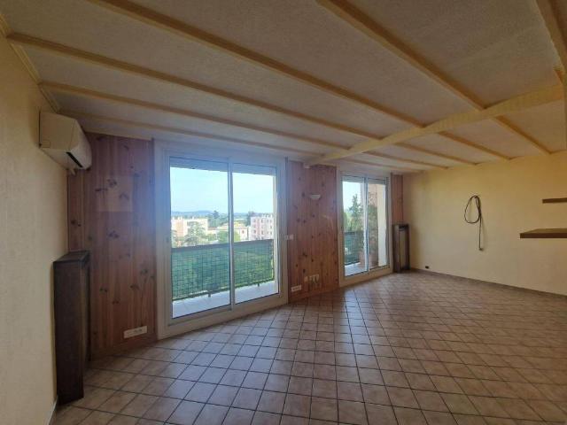 Appartement location à ZAC Porte Sud, Pont-Saint-Esprit