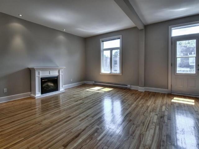 Apartment for rent in St. Leonard's, Quebec