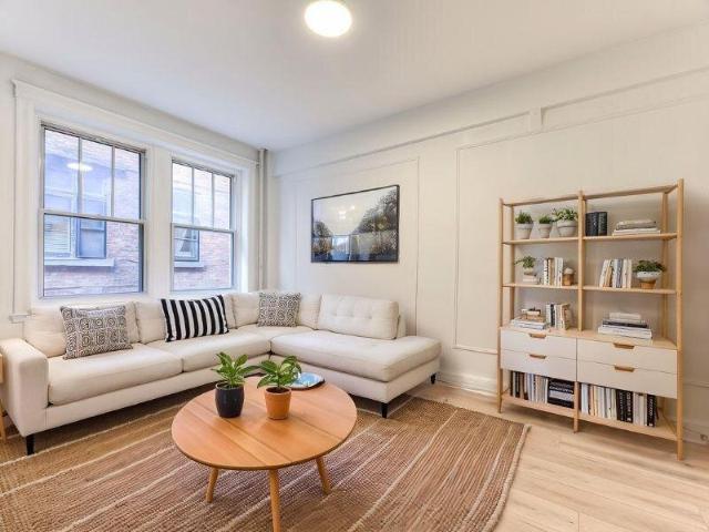 Apartment for rent in Westmount, Quebec