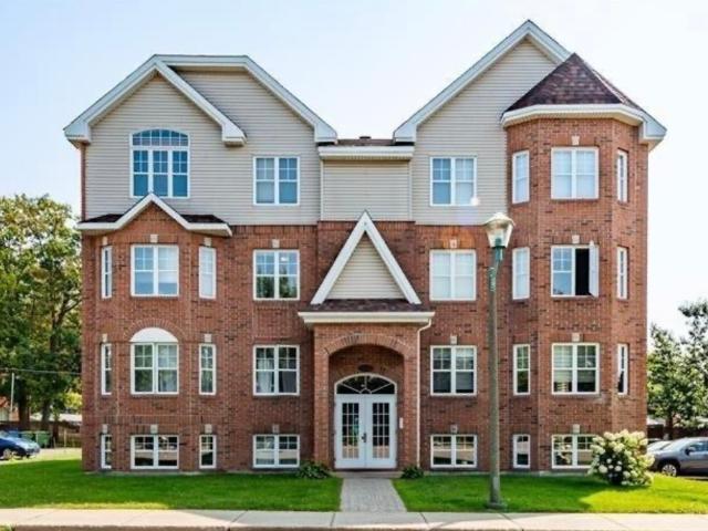 Apartment for rent in Laurentides, Quebec