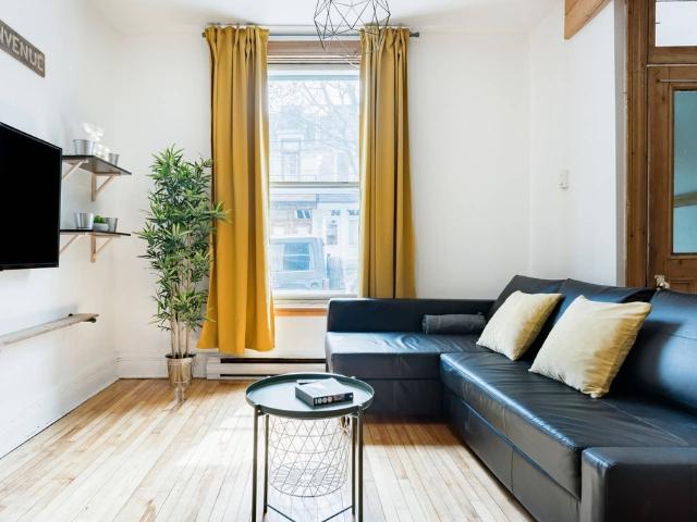Apartment for rent in St. Leonard's, Quebec