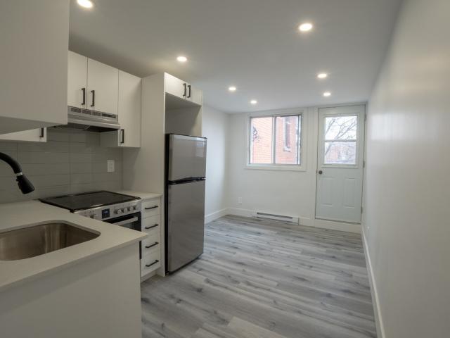 Apartment for rent in St. Leonard's, Quebec
