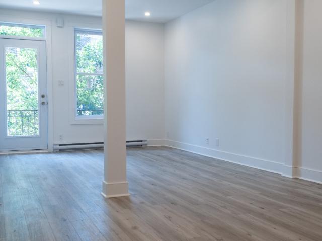 Apartment for rent in St. Leonard's, Quebec