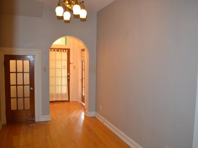 Apartment for rent in Sainte-anne-de-bellevue, Quebec