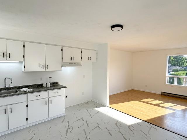 Apartment for rent in Memphrémagog, Quebec