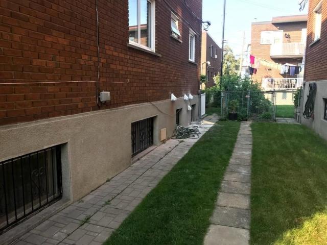 Apartment for rent in St. Leonard's, Quebec
