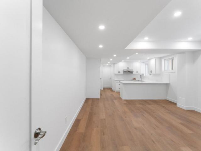 Apartment for rent in Hampstead, Quebec