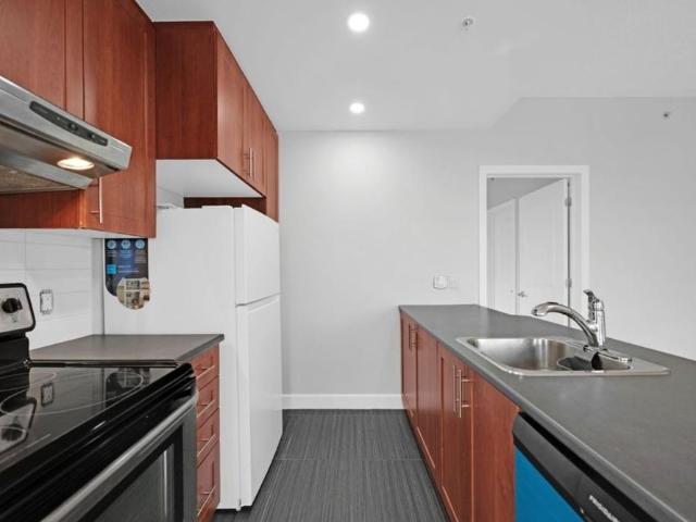 Apartment for rent in Saint-Laurent, Montréal