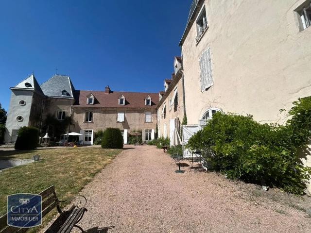 Appartement location à Les Girauds, Saint-Agoulin