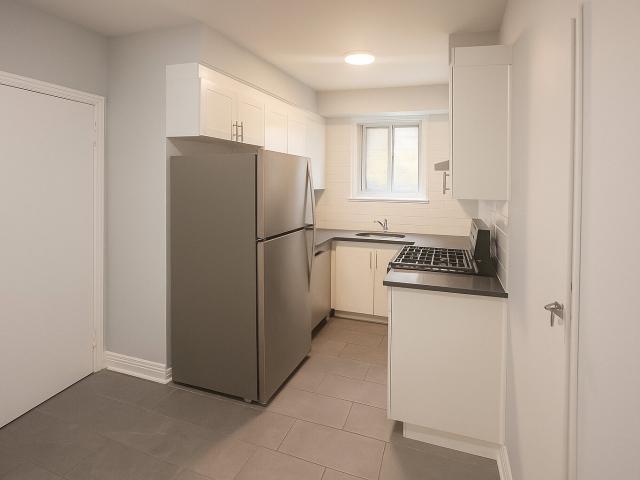Apartment for rent in Cote-saint-luc, Quebec