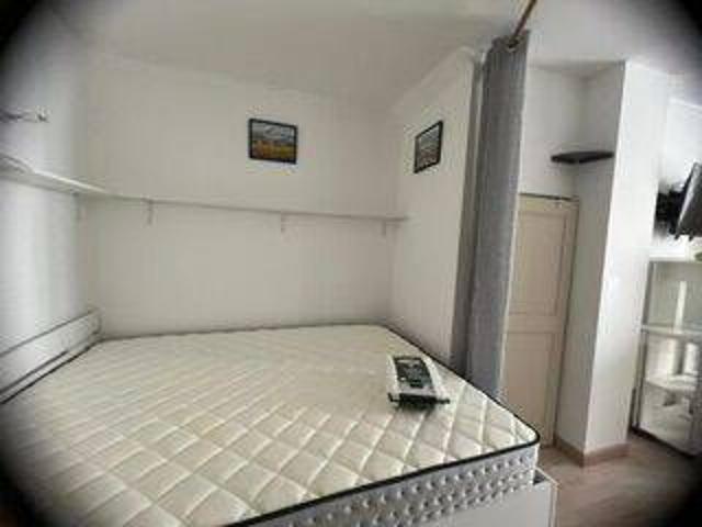 Studio location à Valensole, Alpes-de-Haute-Provence