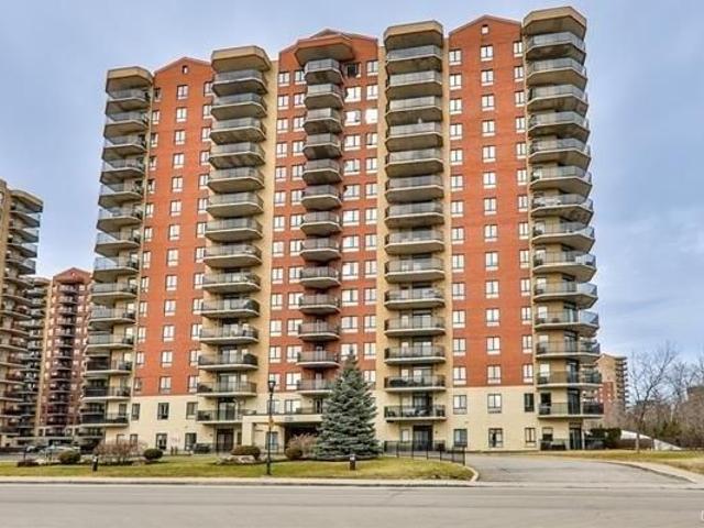 Apartment for rent in Chomedey, Quebec