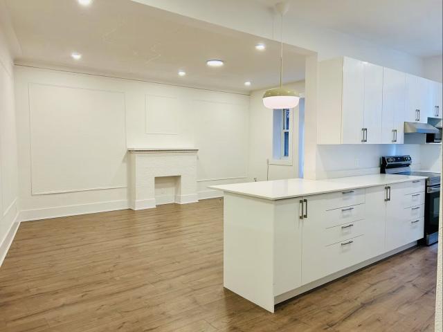 Apartment for rent in St. Leonard's, Quebec