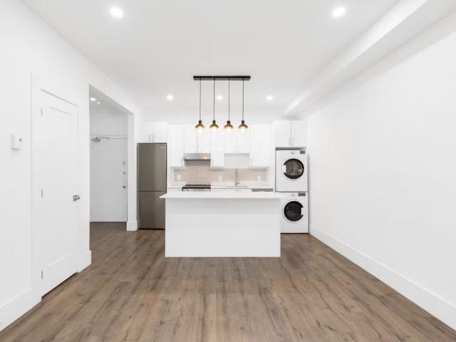 Apartment for rent in St. Leonard's, Quebec