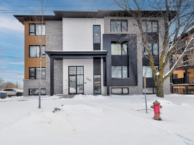 Apartment for rent in D'autray, Quebec