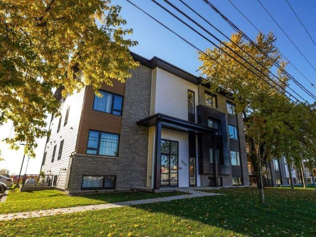 Apartment for rent in D'autray, Quebec