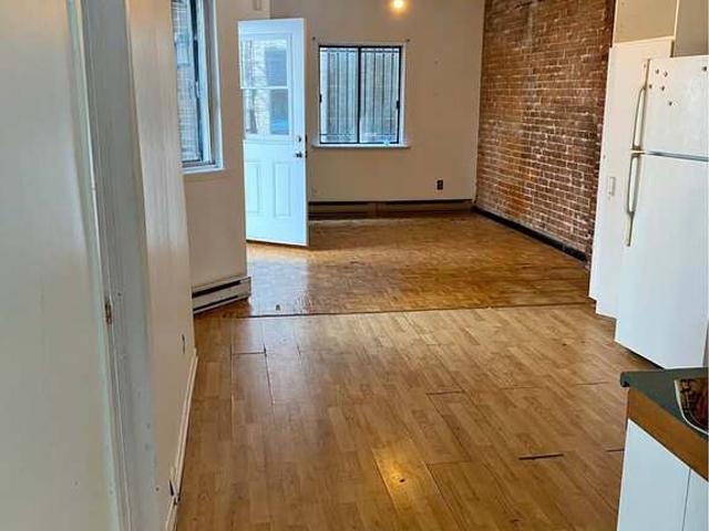Apartment for rent in St. Leonard's, Quebec