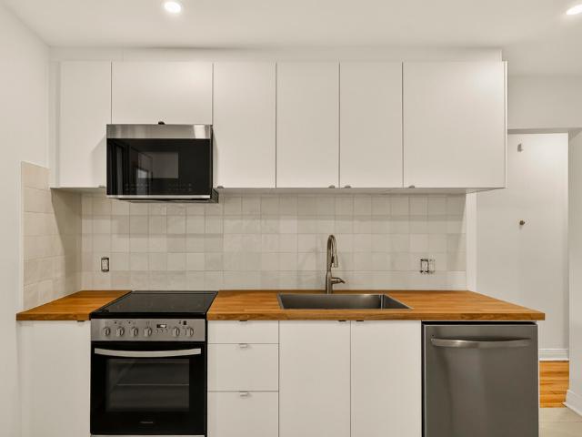 Apartment for rent in St. Leonard's, Quebec