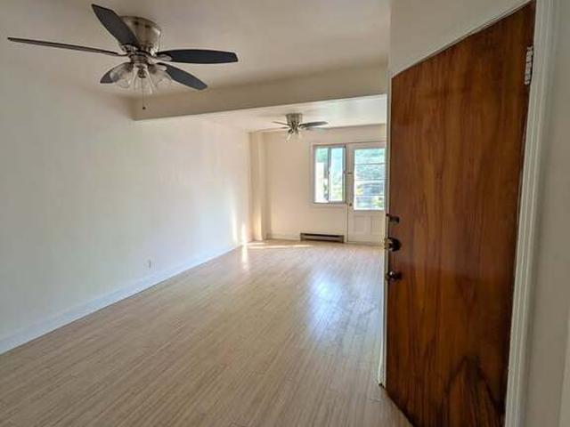 Apartment for rent in St. Leonard's, Quebec