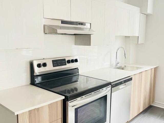 Apartment for rent in St. Leonard's, Quebec