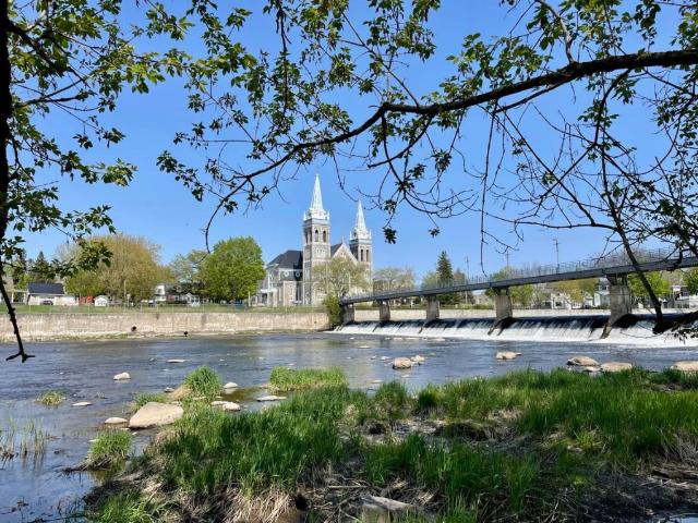 Apartment for rent in La Haute-yamaska, Quebec