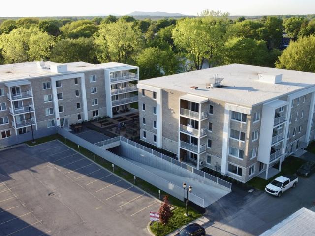 Apartment for rent in La Haute-yamaska, Quebec