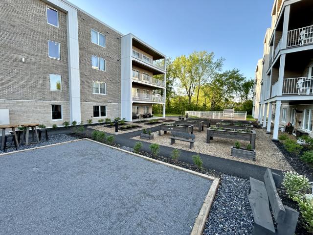 Apartment for rent in La Haute-yamaska, Quebec