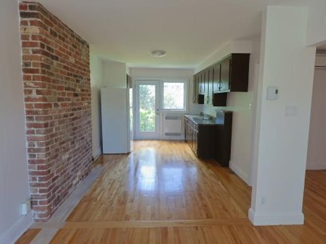 Apartment for rent in St. Leonard's, Quebec