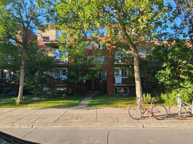 Apartment for rent in St. Leonard's, Quebec