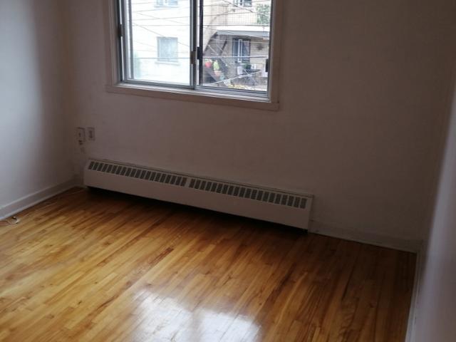 Apartment for rent in St. Leonard's, Quebec