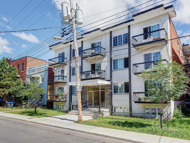 Apartment for rent in St. Leonard's, Quebec