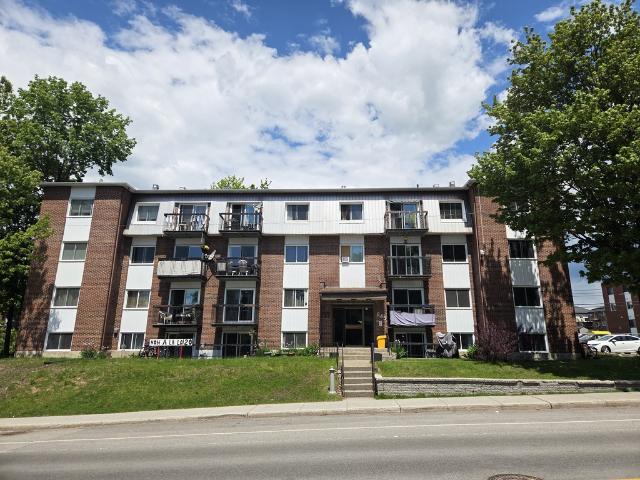 Apartment for rent in Laurentides, Quebec