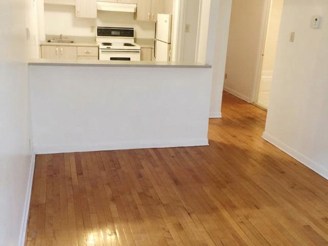 Apartment for rent in St. Leonard's, Quebec
