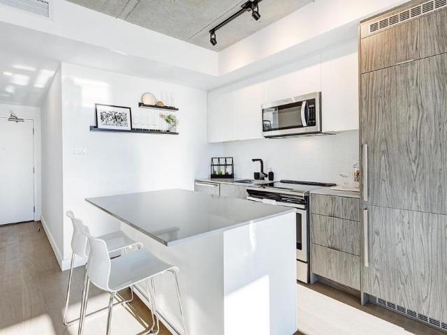 Apartment for rent in Saint-Laurent, Montréal